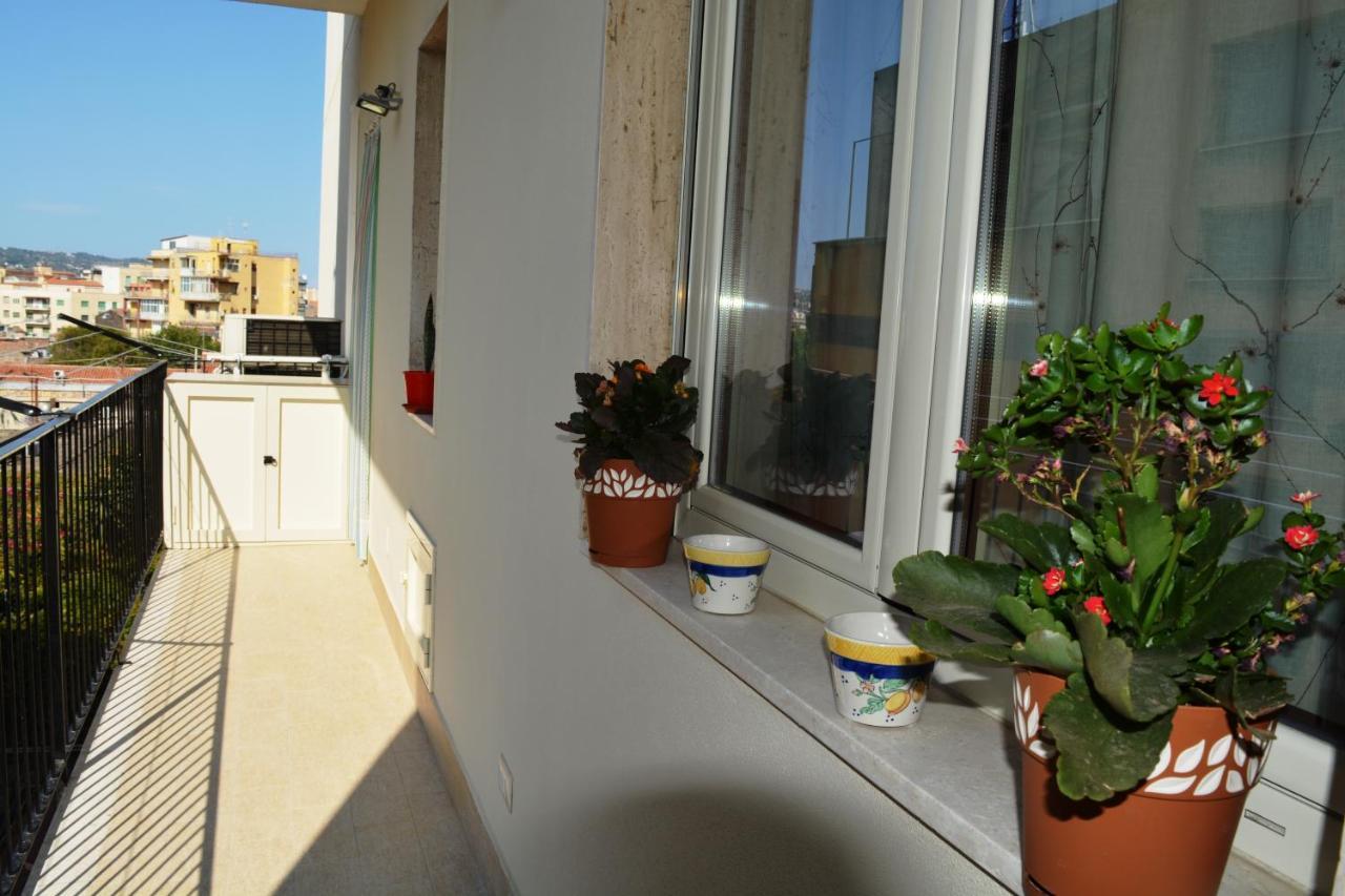 Da Aloisia - Casa Vacanze Catania Ngoại thất bức ảnh