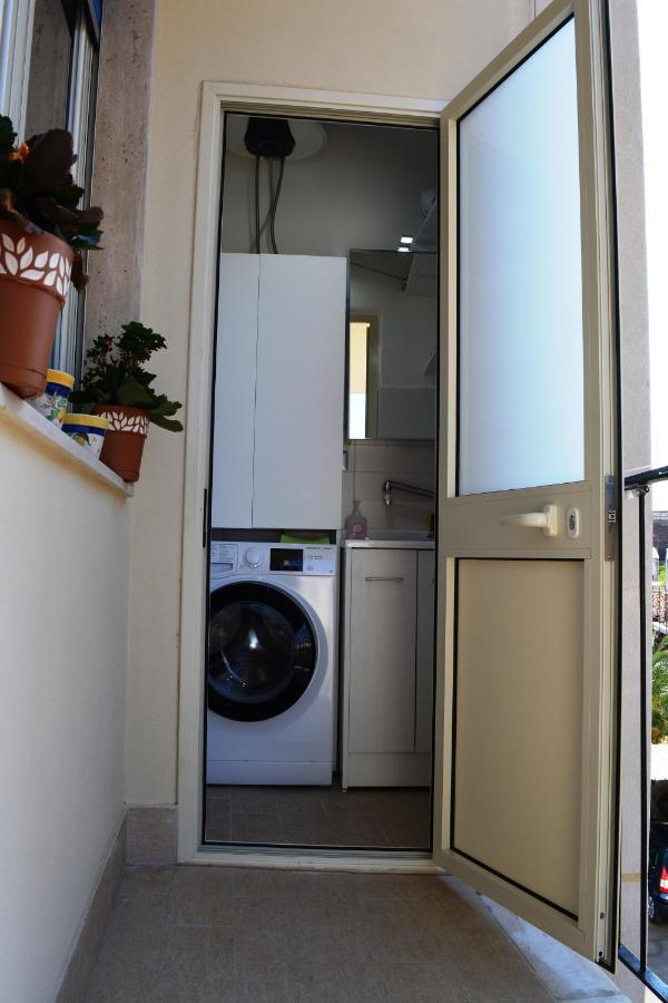 Da Aloisia - Casa Vacanze Catania Ngoại thất bức ảnh